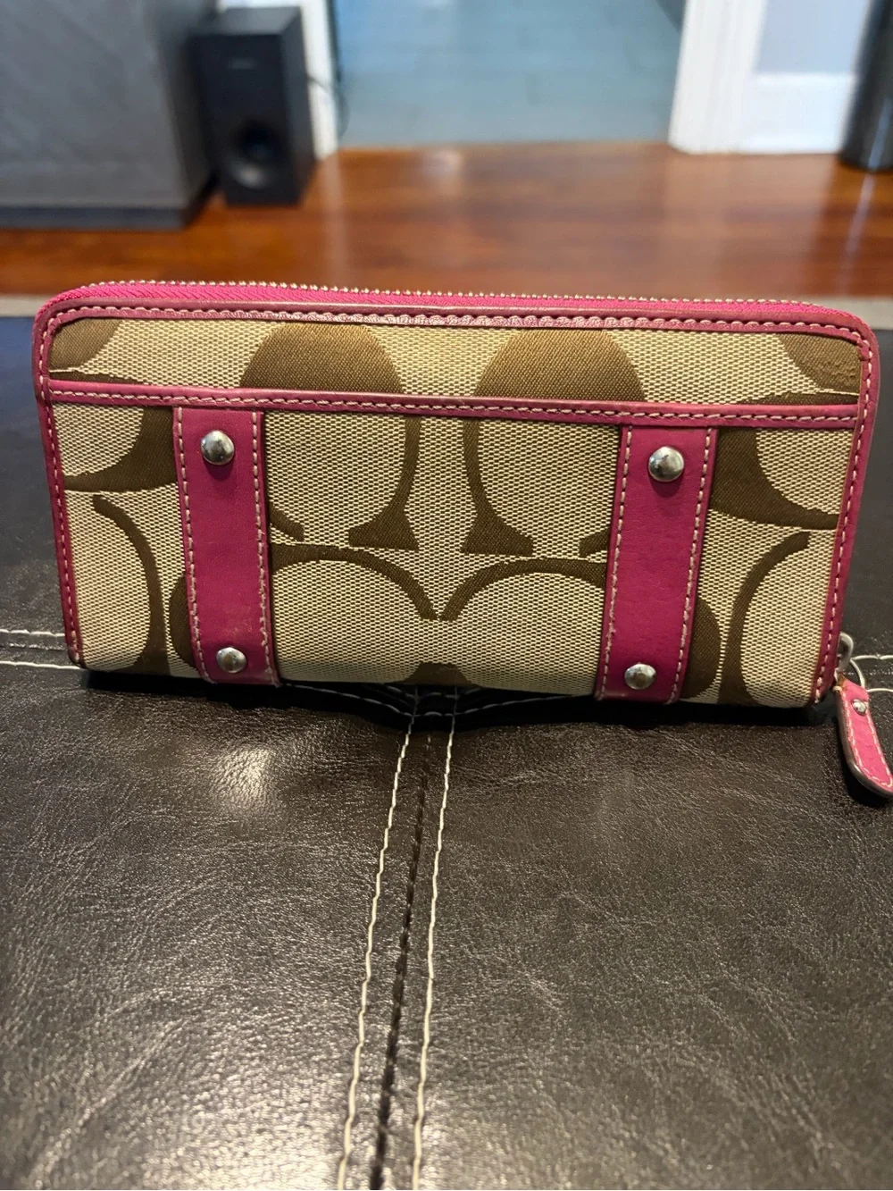 Coach Signature Buckle Accordion Zip Wallet Pink Leather Trim